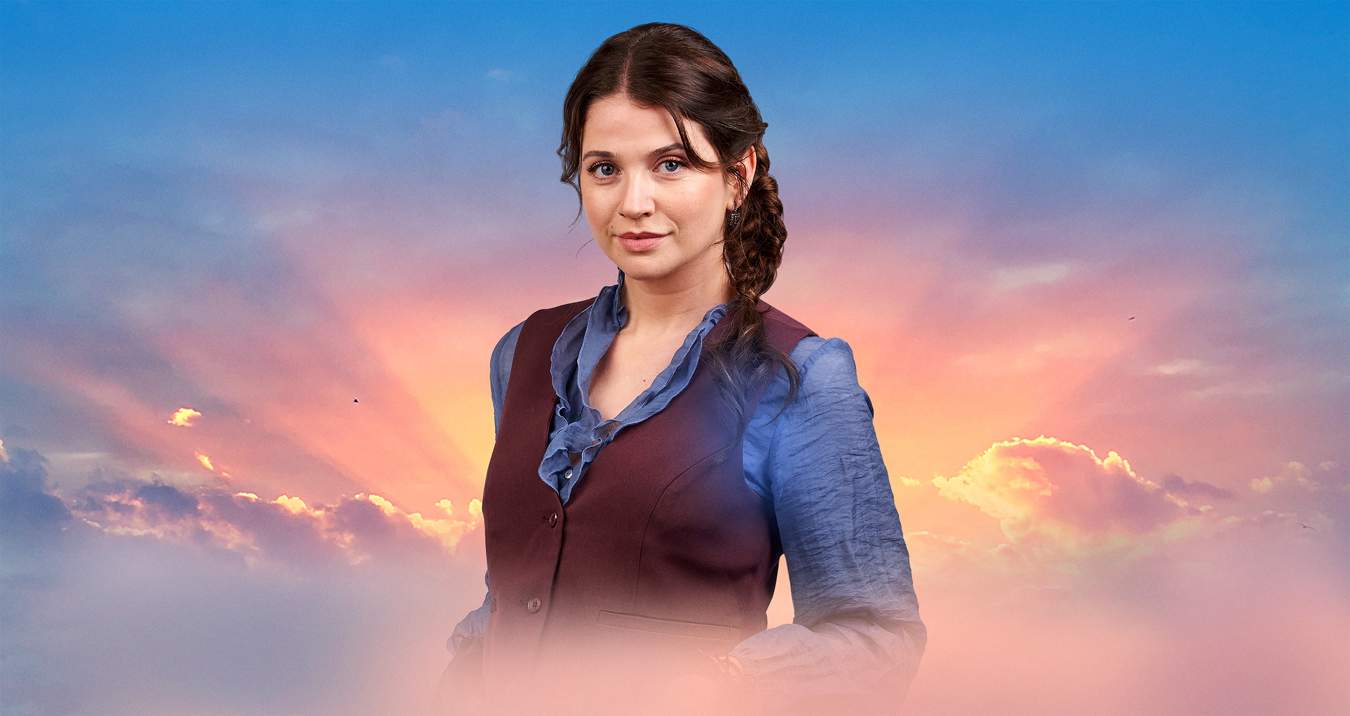 Hannah (Sarah Fisher)